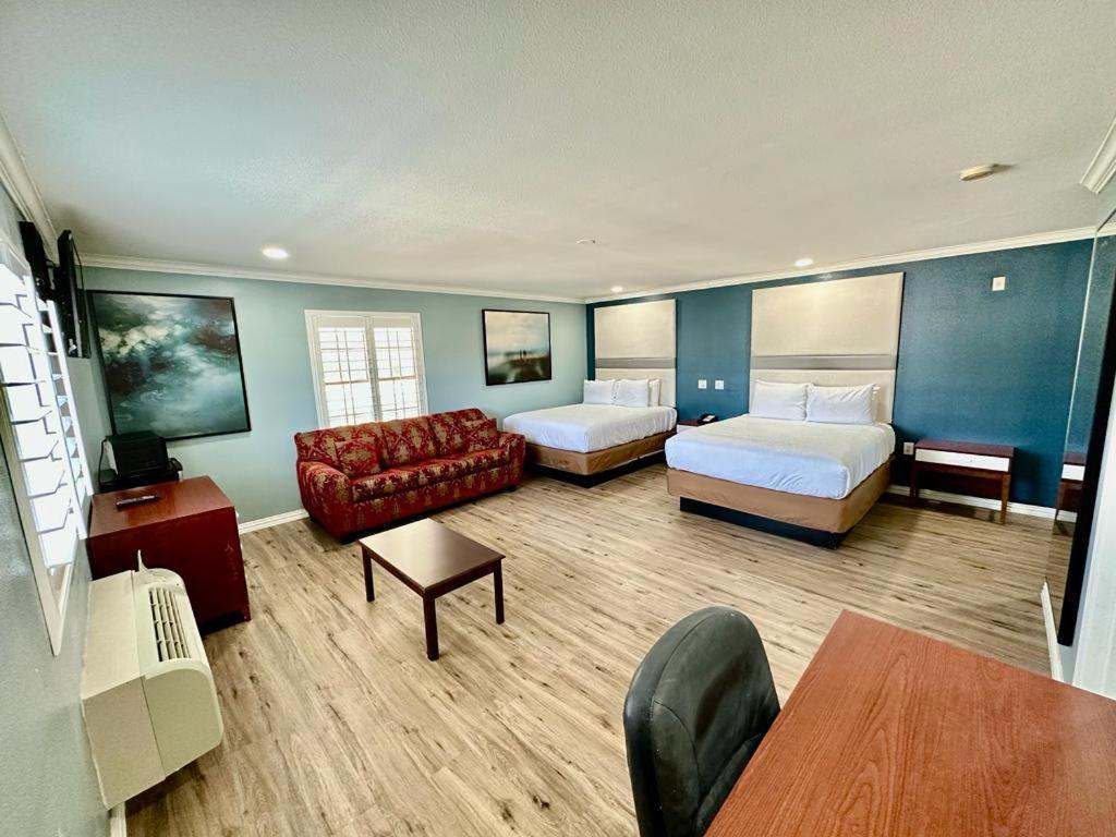 Executive Inn & Suites Магнолія Екстер'єр фото