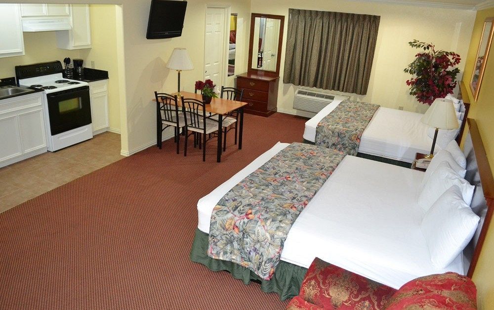 Executive Inn & Suites Магнолія Екстер'єр фото